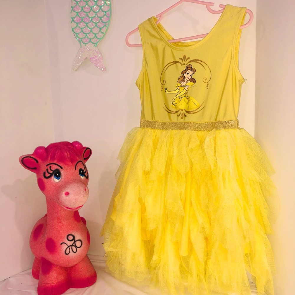Beauty and the beast, beautiful yellow tutu dress. 4t with underlining.